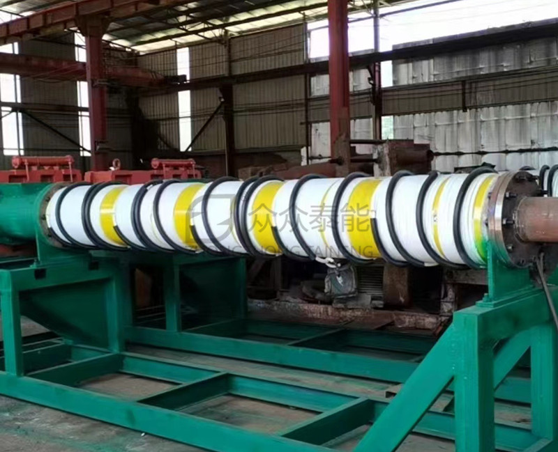 Electromagnetic induction heater